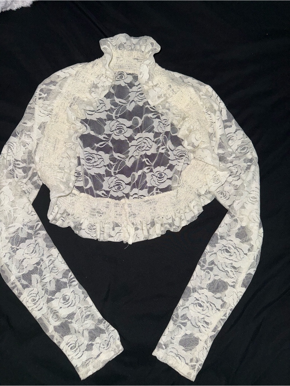 White Lace Ruffle Long-Sleeve Crop Top